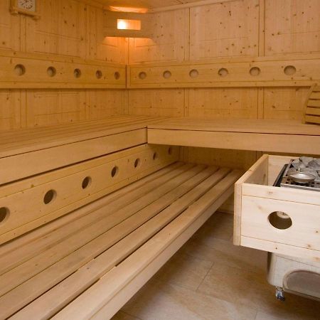 Chalet In Annaberg-Lungoetz With Shared Sauna Villa ภายนอก รูปภาพ