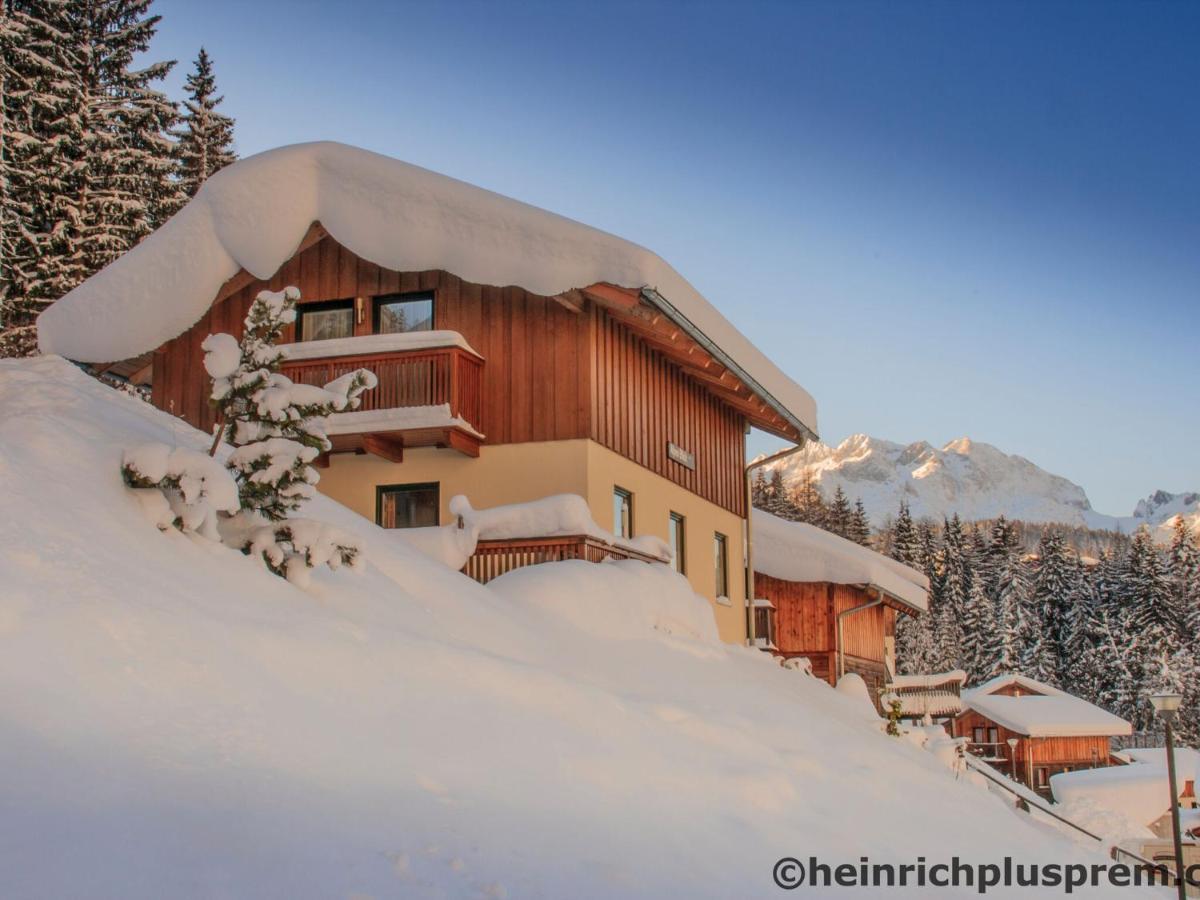 Chalet In Annaberg-Lungoetz With Shared Sauna Villa ภายนอก รูปภาพ